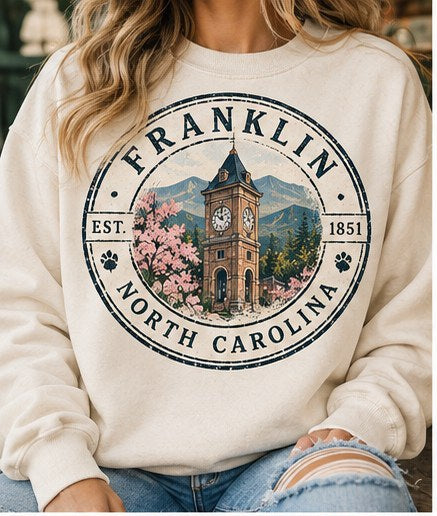 KFO SYT-Franklin — Item #2325 — Franklin NC Mountain Town Sweatshirt Collection - look 1