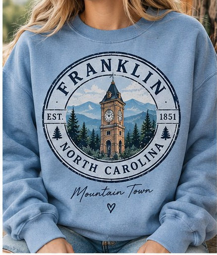 KFO SYT-Franklin — Item #2326 — Franklin NC Mountain Town Sweatshirt Collection - look 2