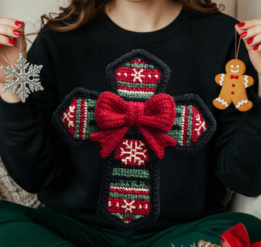 Christmas Cross faux latch hook Graphic Apparel